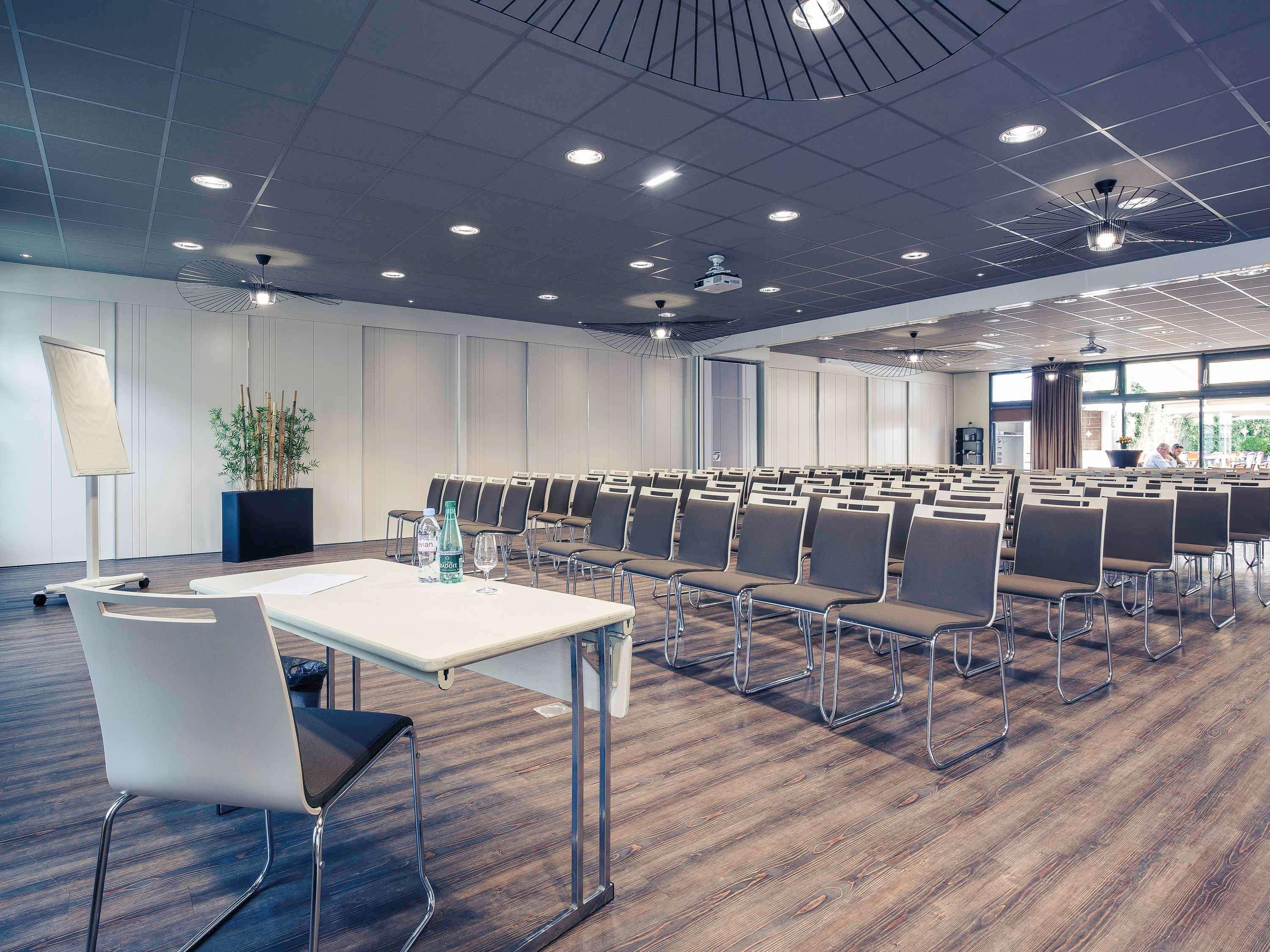 Mercure La Roche Sur Yon Ngoại thất bức ảnh